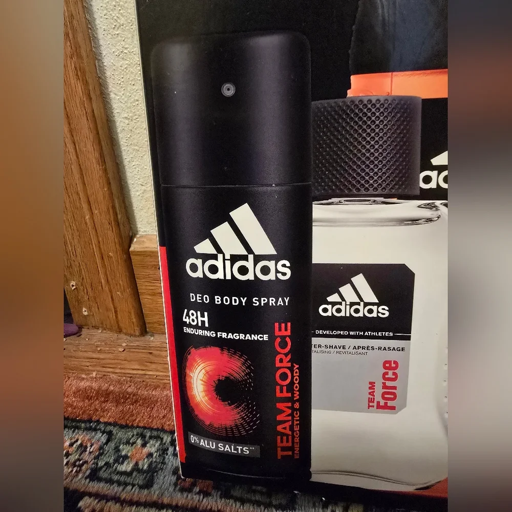 Adidas Team Force Shower Gel in Black and Orange